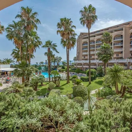 #cannes Boccacabana Beach, Seafront, In Resid Pierre&vacances 3 Stars Apartment Cannes